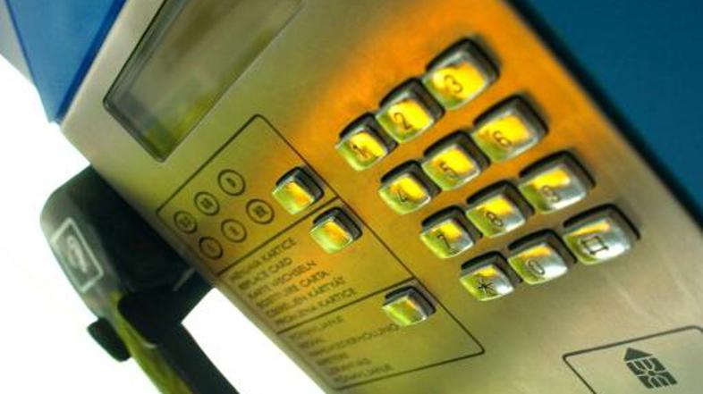 Klici na 1188 so od danes dražji.