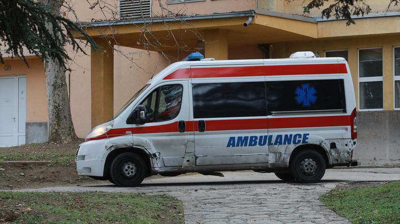 Reševalni avto. Slika je simbolična.