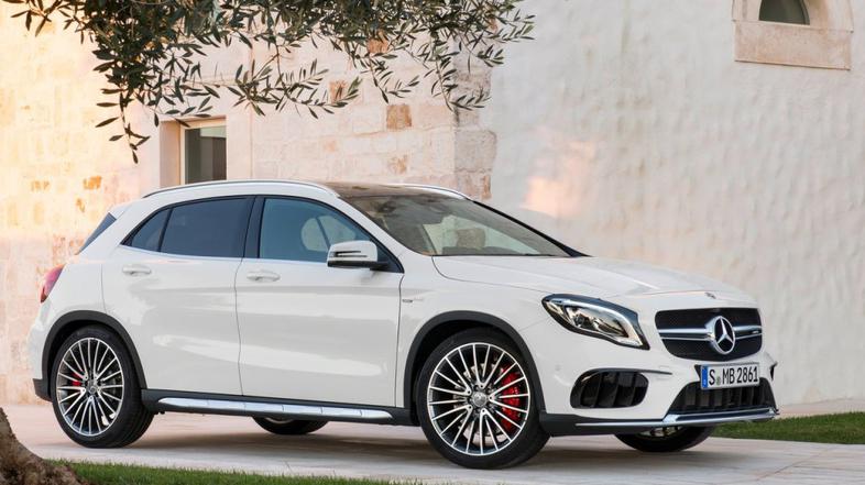 Mercedes-benz GLA45 AMG