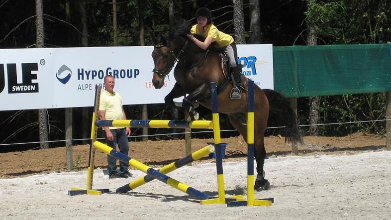 Od sobote naprej so Vodice bogatejše za moderen konjeniški center.