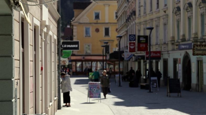sslovenija 19.03.14. Polzela, tgovina nogavic,foto: gregor katic