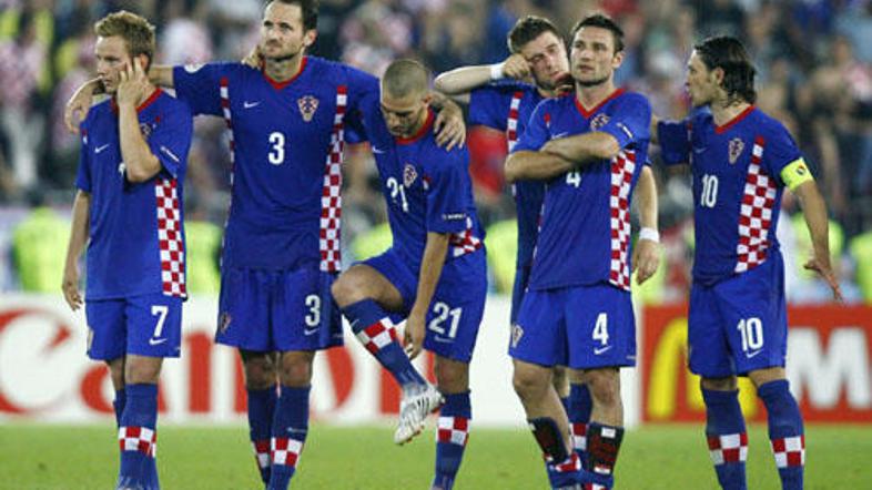 Bo denarna nagrada vsaj delno potolažila ognjene?