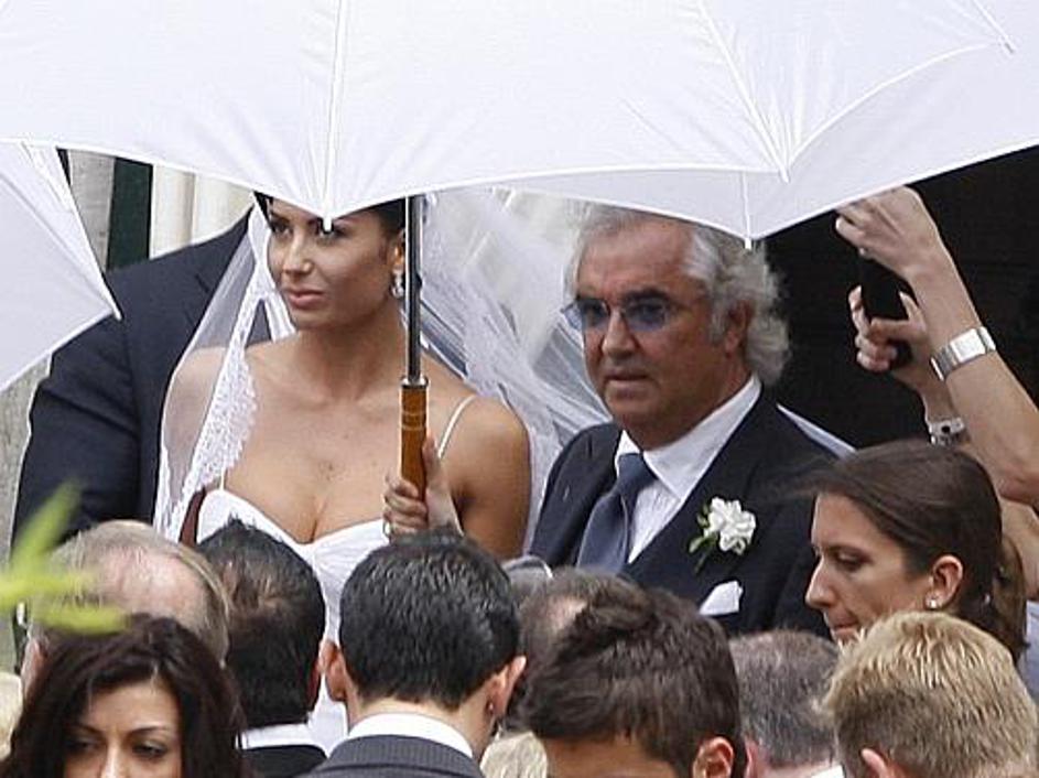 Flavio in Elisabetta sta se eden drugemu zaobljubila na junijsko soboto.