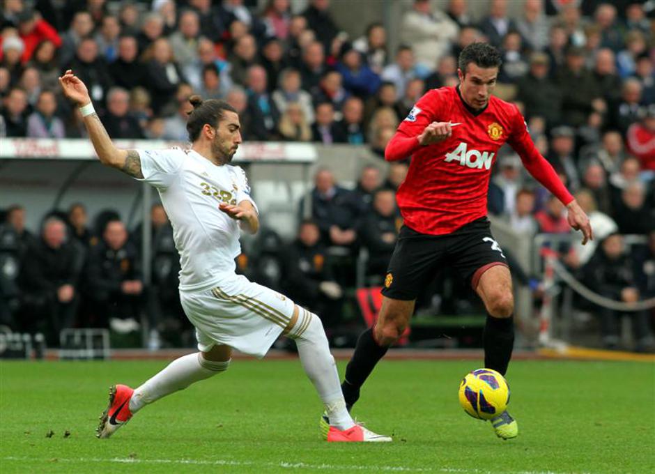 premier league swansea manchester united van persie flores | Avtor: EPA