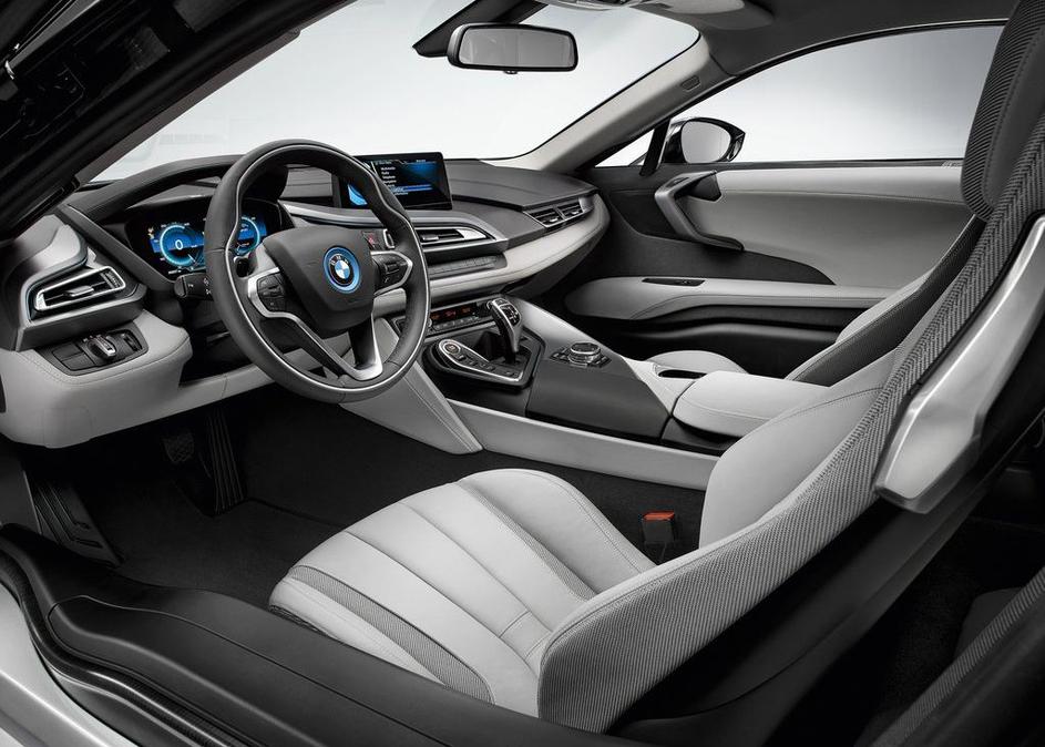 BMW i8