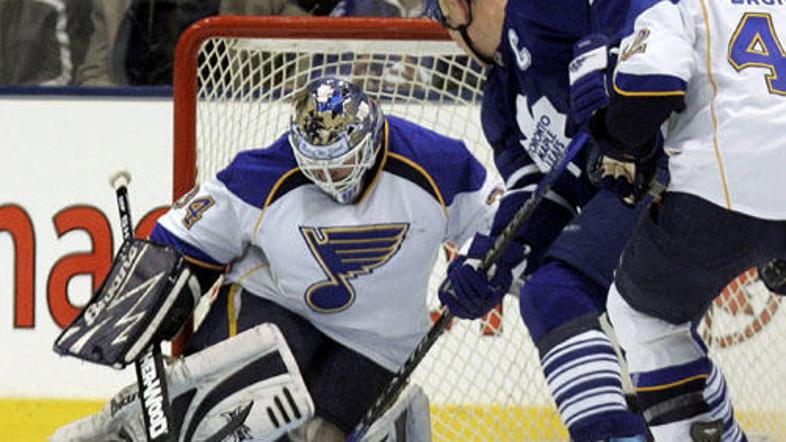 Manny Legace spet ni imel veliko dela.