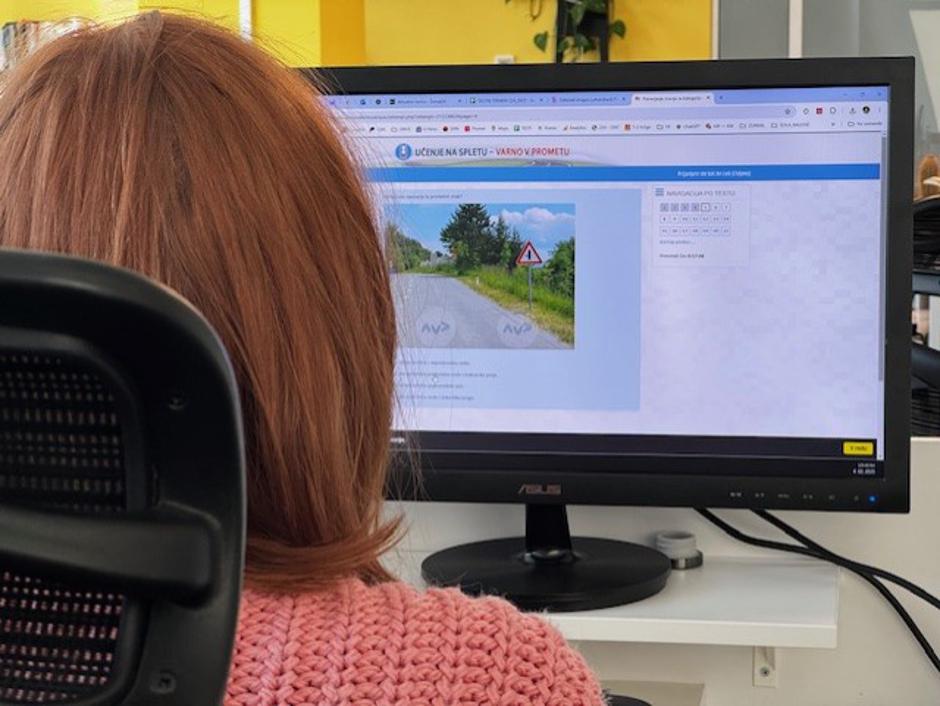 Vozniški izpit teorija | Avtor: Andrej Leban