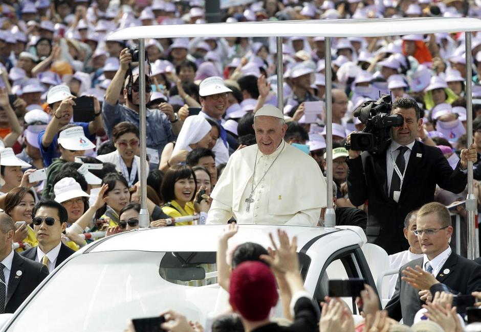 Papež Frančišek, obisk Južna Koreja | Avtor: EPA