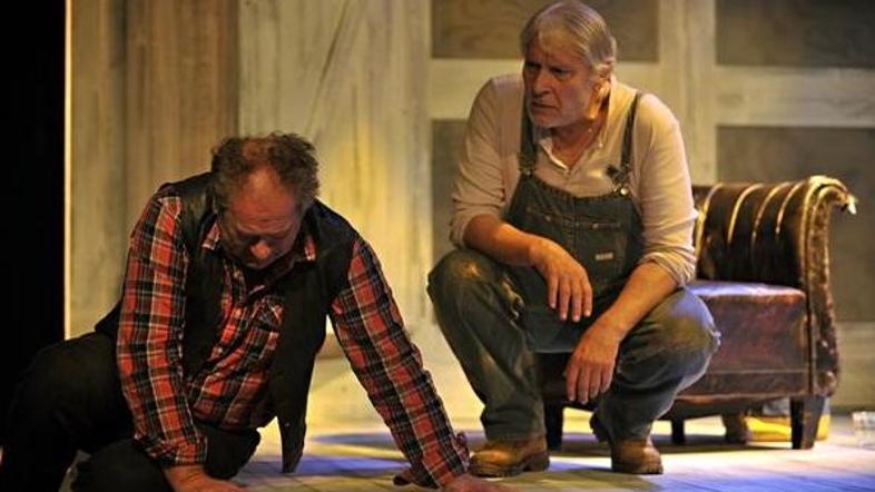 V glavnih vlogah blestita Boris Cavazza in Ivo Ban. (Foto: SNG Drama Ljubljana)