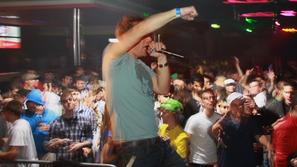 Naelektren disco v Kopru