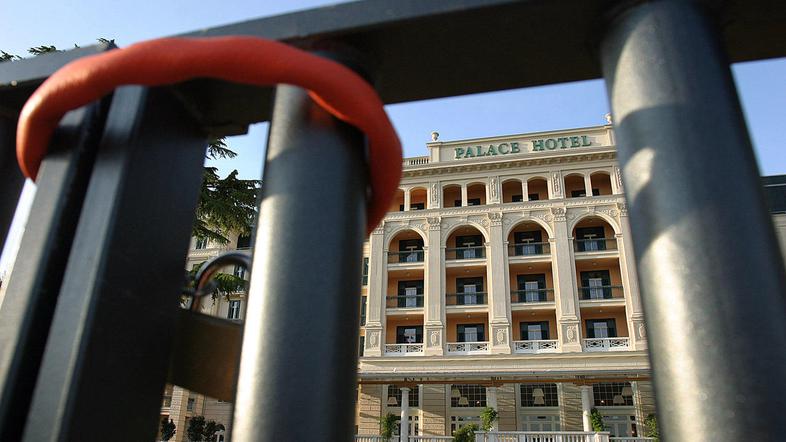 Datum začasnega zaprtja naj bi bil že določen – od 15. januarja do 15. marca. (F