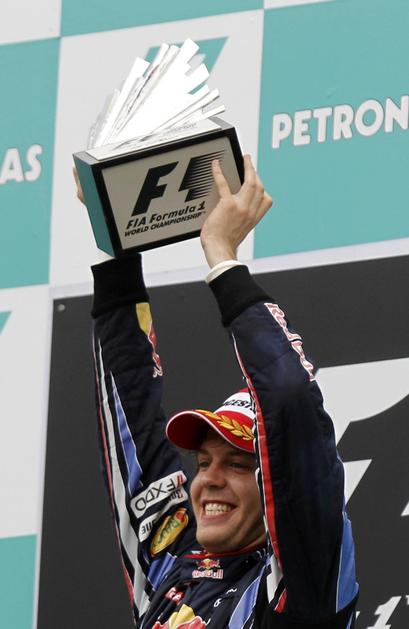 VN Malezije 2010 dirka zmaga Sebastian Vettel Red Bull