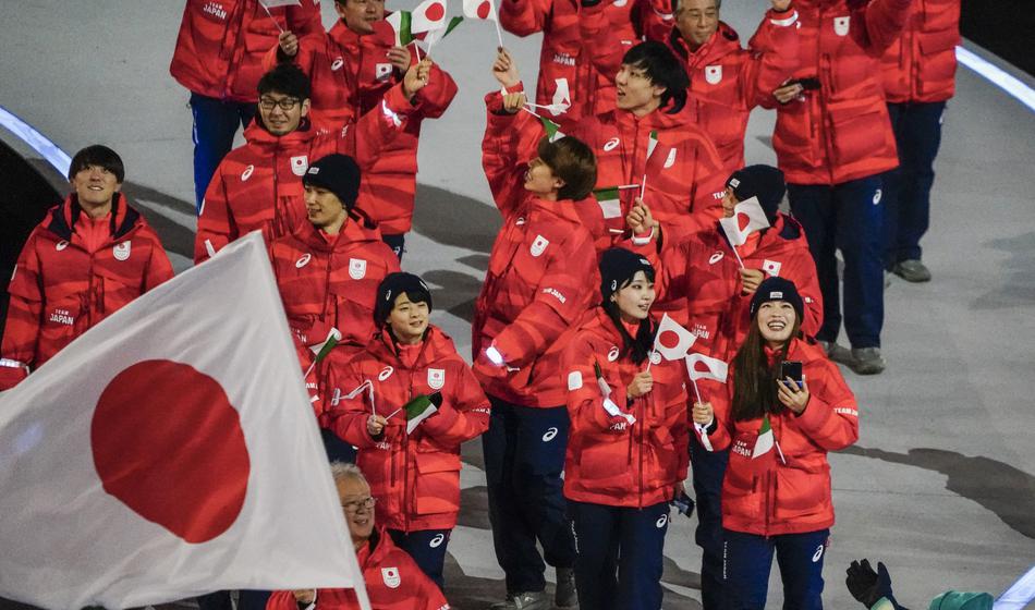 Japonci zaostrujejo boj s spletnimi troli