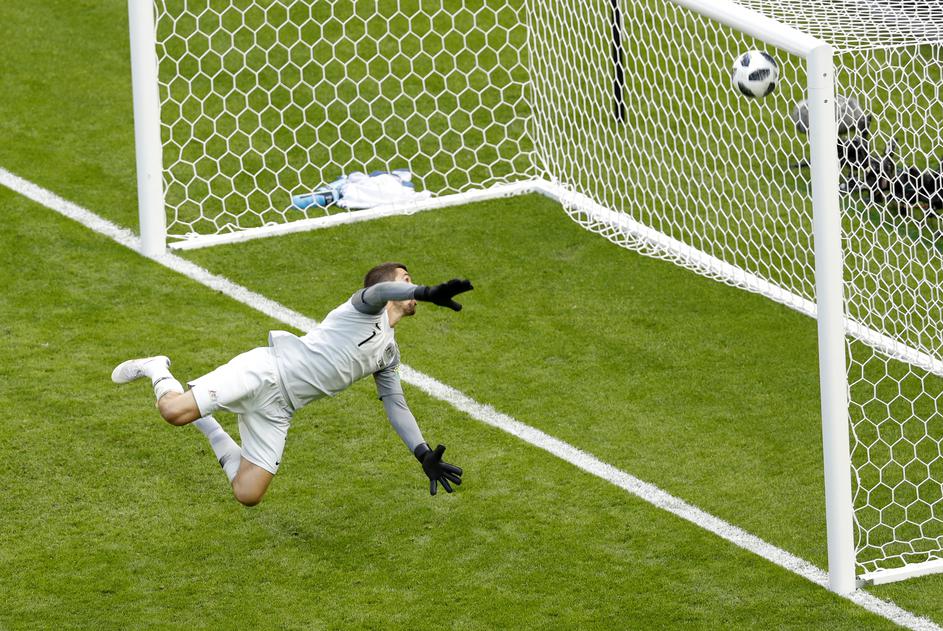 SP, Francija, Avstralija