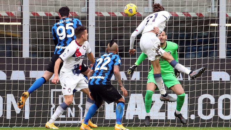 Samir Handanović Inter Crotone