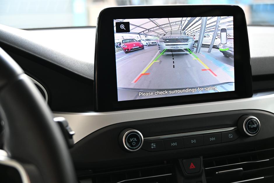 Ford focus, dražba za en evro, DoberAvto | Avtor: DoberAvto.si