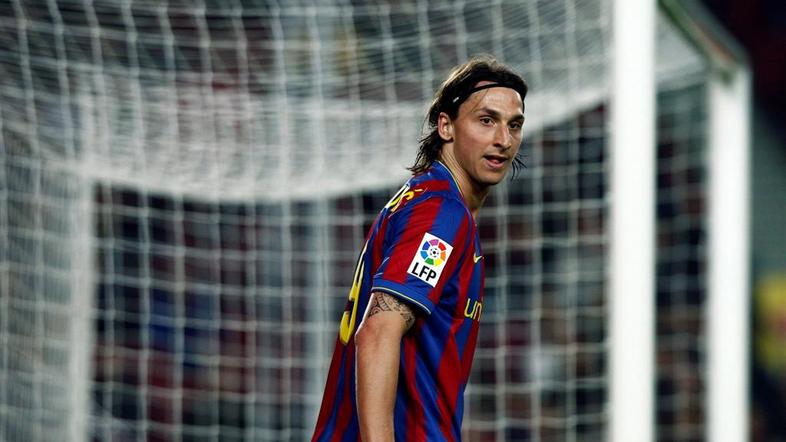 Ibrahimović je pred prihodom v Barcelono pet let igral v italijanski Serie A. (F