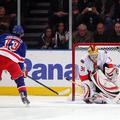 Nikolaj Žerdev je dosegel gol za zmago Rangersov nad Senatorsi.