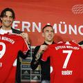 Za najbolj zveneča prestopa k Bayernu sta poskrbela Luca Toni (levo) in Franck R