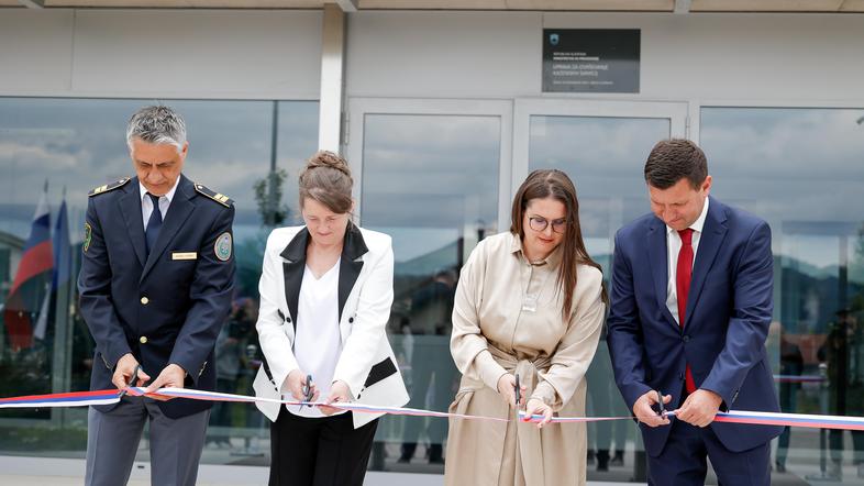 odprtje novega Zavoda za prestajanje kazni zapora Ljubljana-Dobrunje