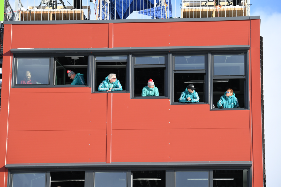 stolp sodniki | Avtor: Epa