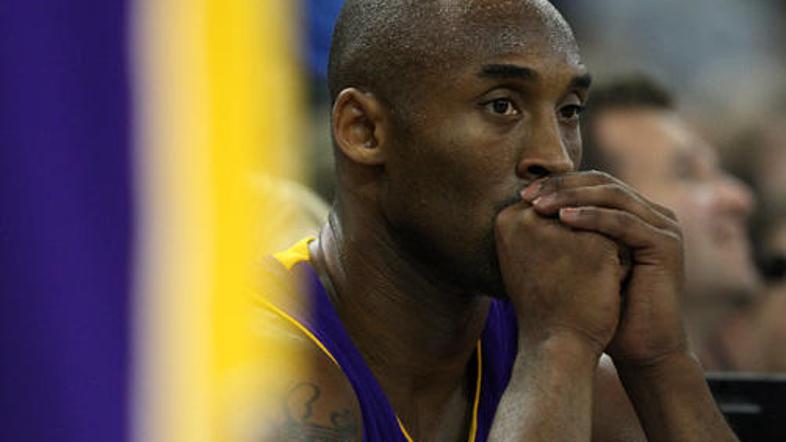 Kobe Bryant porazov to sezono ni vajen, tako so ga v slabo voljo spravili Kingsi