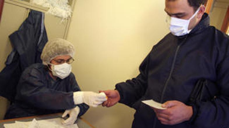 Do zdaj je za novo gripo po vsem svetu zbolelo 70.893 ljudi.