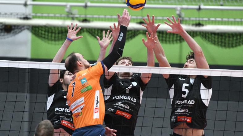 ach volley