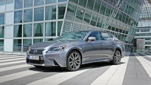 lexus GS
