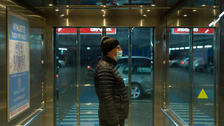 epidemija covid-19 slovenija