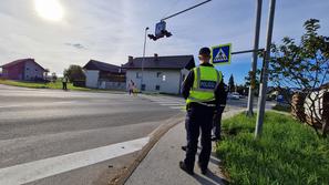 Prehod za pešce, prvi šolski dan, policija