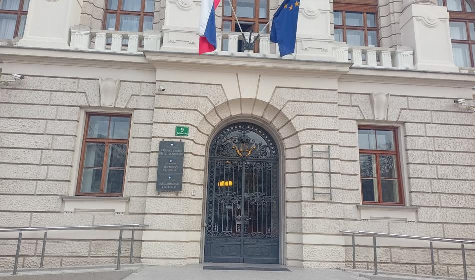 Brata sta postala muslimana: Oče naju je podil od doma, naj se klanjava na Rakovi jelši