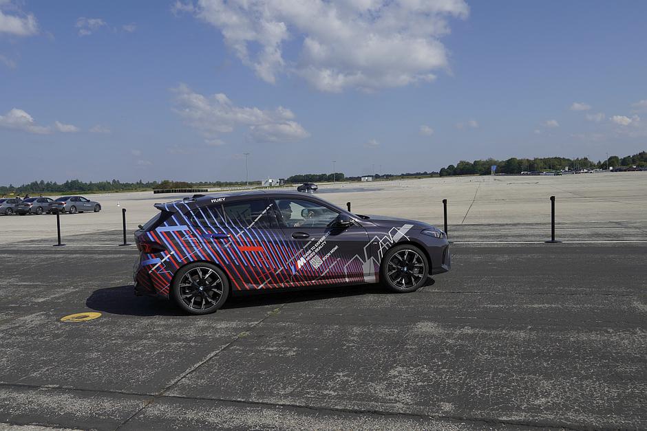 BMW M Mixed Reality | Avtor: Matija_Janežič