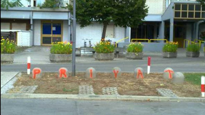 Parkirišče v Fužinah