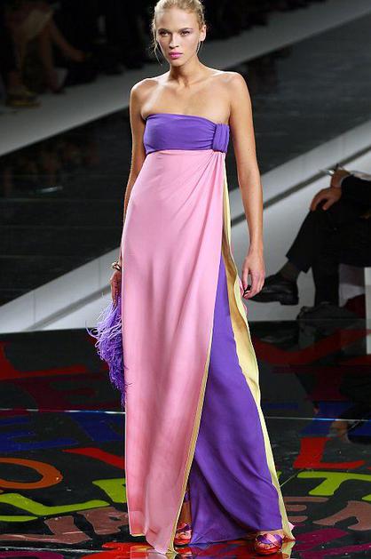 Valentinova ženska v naslednji spomladansko-poletni sezoni.