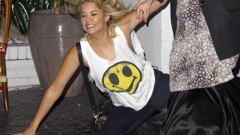 pijani, Ashley Benson