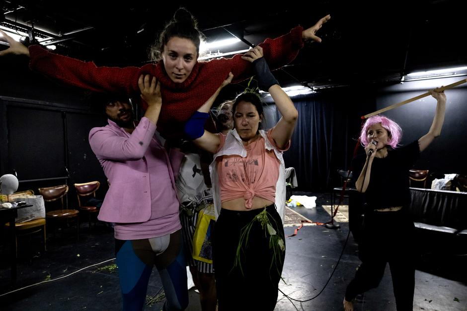  | Avtor: Nada Žgank