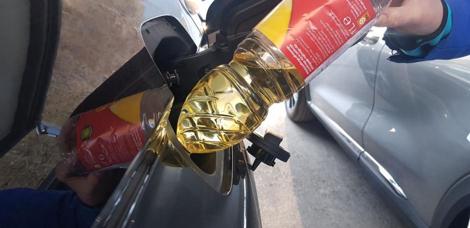 Olje za cvrtje kot gorivo | Avtor: Žurnal24 