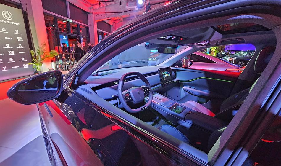 Kitajci, elektrika in nova pravila igre