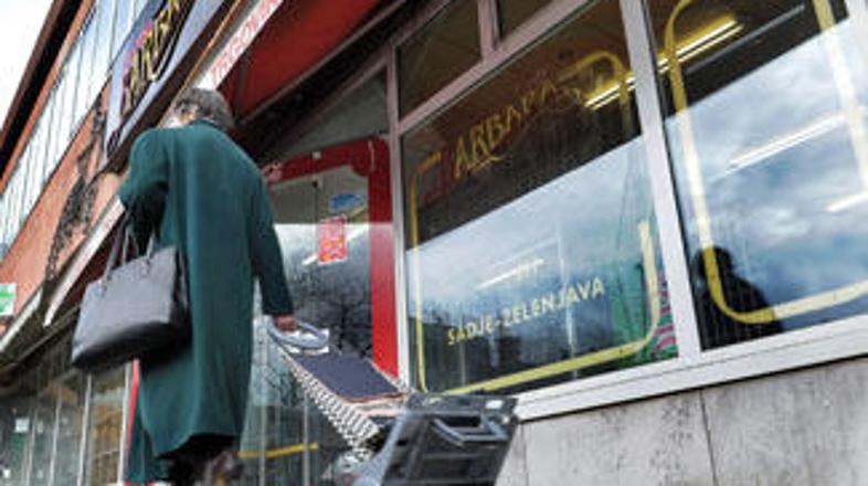 V SOS-trgovini še vedno odpravljajo napake, ki jih je ugotovil tržni inšpektor.