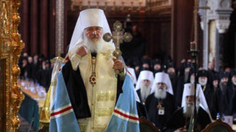 Kiril je mesto patriarha zasedel po smrti Alekseja II.