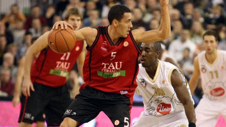 Tau Ceramica je bila vsaj za razred bolje moštvo.