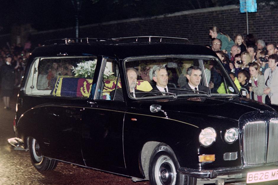 mrliški voz, princesa diana, Graham Craker | Avtor: Profimedia