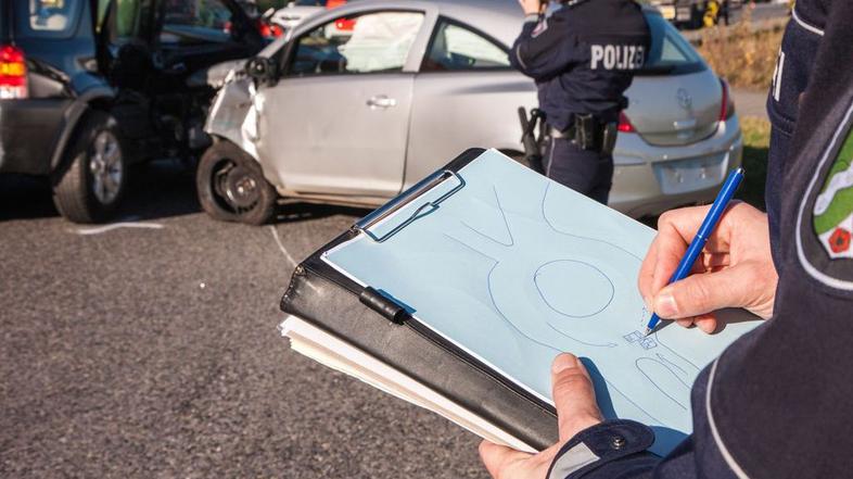 Nesreča v krožišču