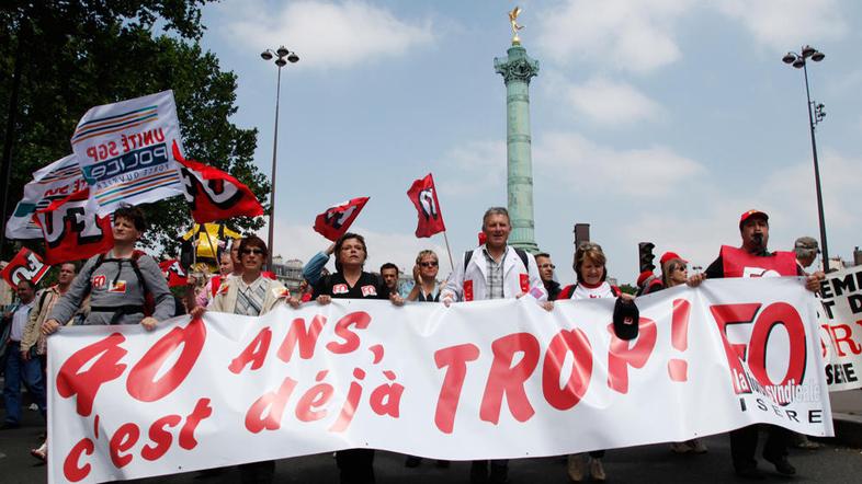 "40 let je že sedaj dovolj," so prepričani francoski delavci. (Foto: Reuters)