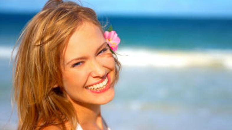 Če želite lepo kožo, se zavarujte pred soncem.