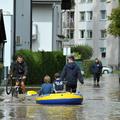 Na stanovanjskih, poslovnih in drugih stavbah so poplave povzročile za okoli 4,6