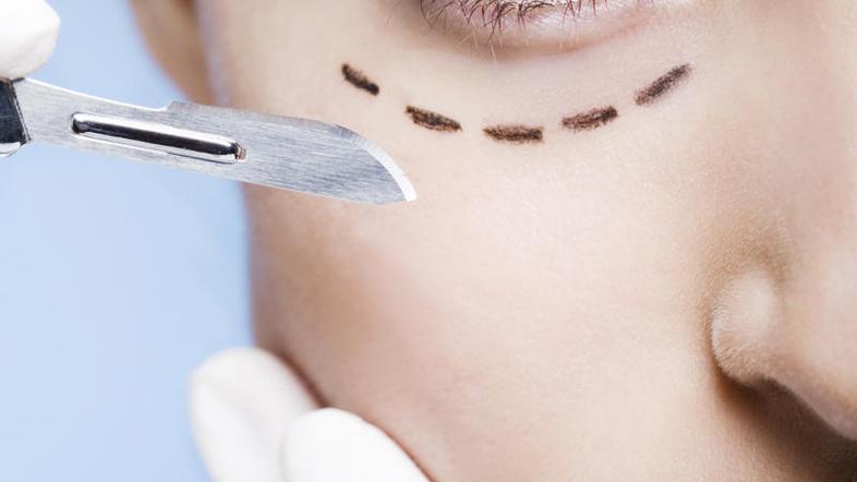 Lepša hči, lepša mama? (Foto: Shutterstock)