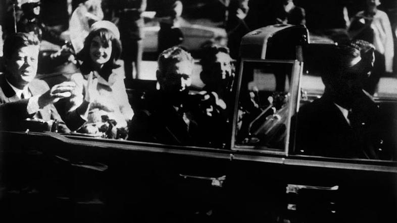 Predsednik JFK je bil umorjen 22. novembra leta 1963, in sicer le nekaj trenutko