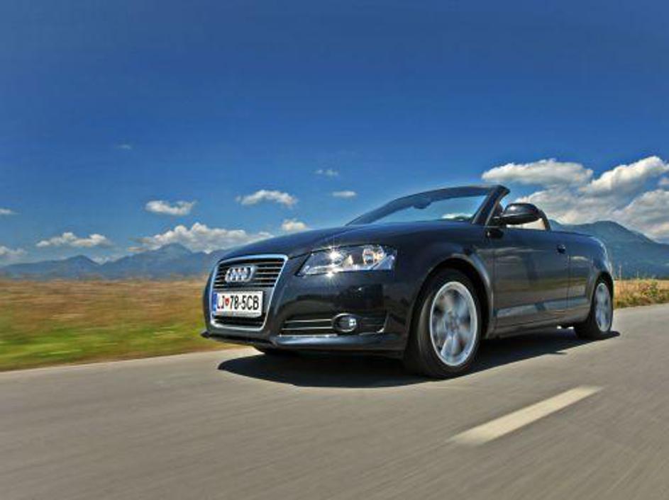 Izvedenka zgoraj brez je med A3 ponesla novo podobo prednjega dela z značilno mo